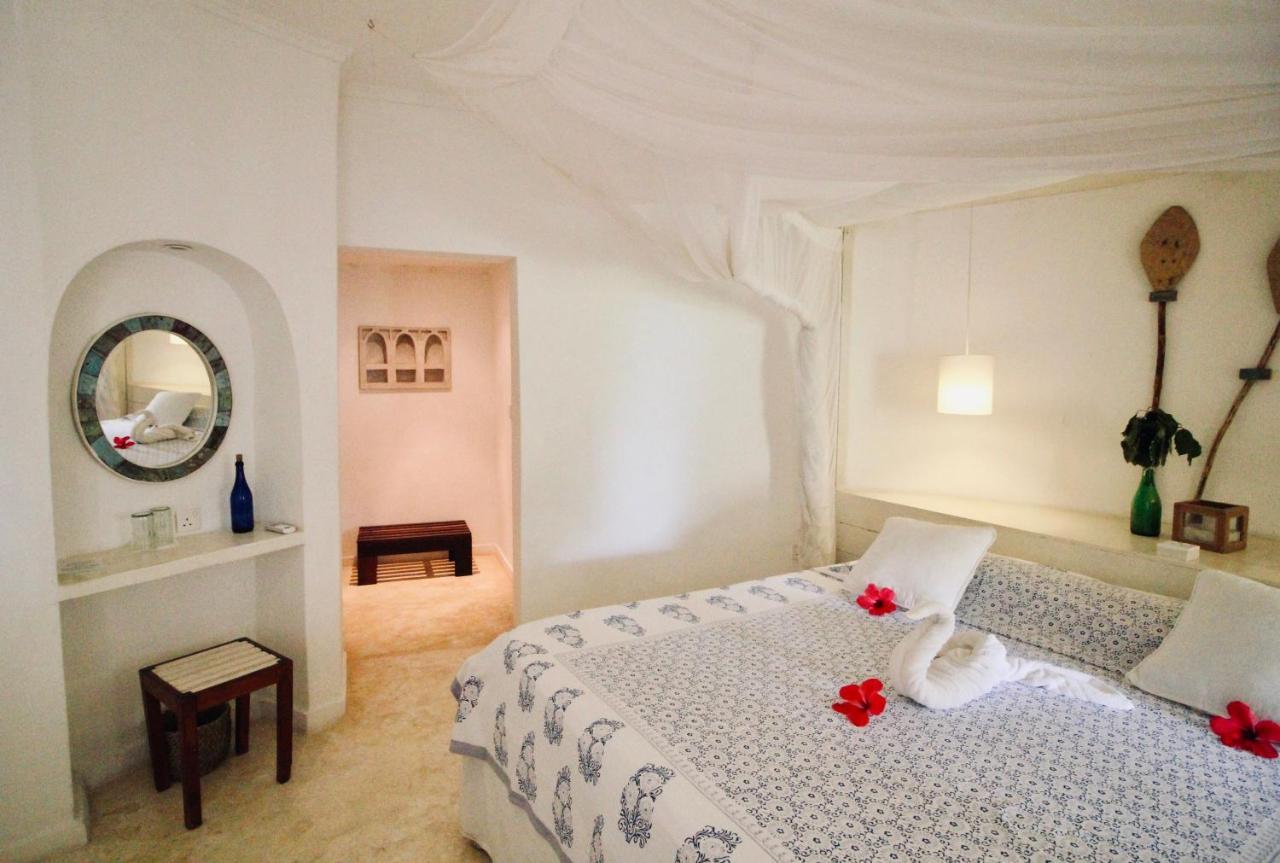 Ocean Sports Resort Watamu Buitenkant foto